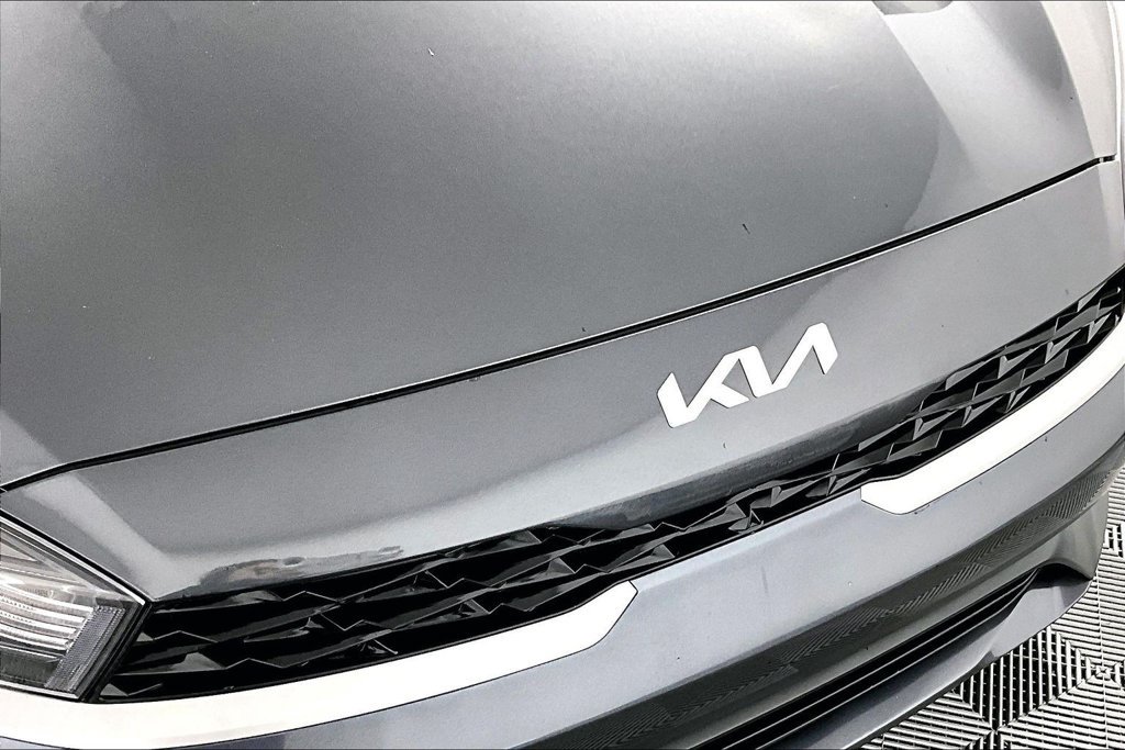 Used 2024 Kia Forte LXS FWD image 30