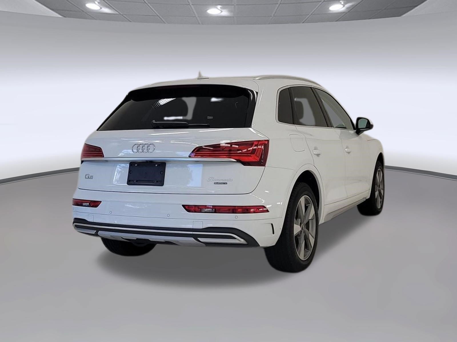 Used 2024 Audi Q5 2.0T Premium w/ Convenience Package AWD/4WD image 7