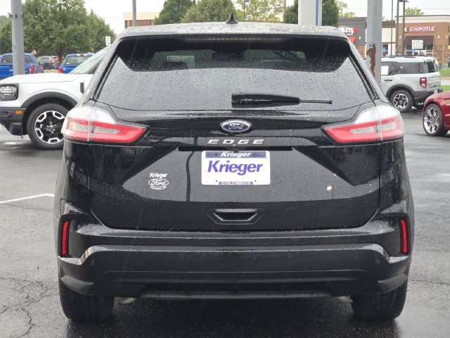 Certified 2024 Ford Edge ST-Line AWD/4WD image 12