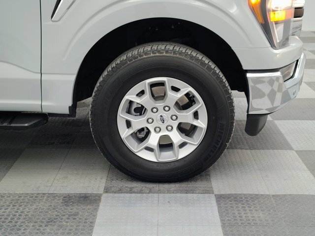 Certified 2023 Ford F150 XLT w/ Equipment Group 301A Mid AWD/4WD image 17
