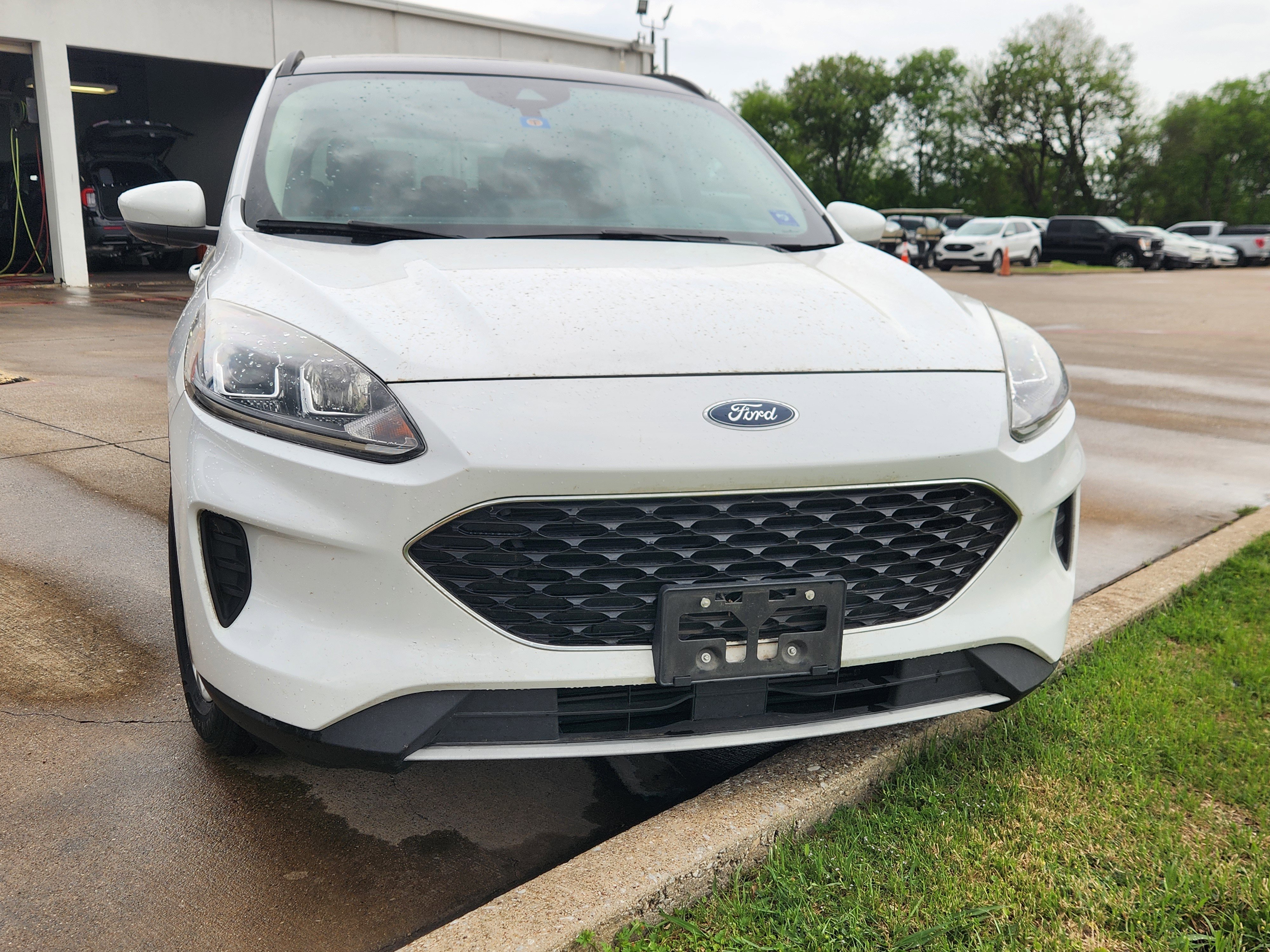 Certified 2020 Ford Escape SE video 2