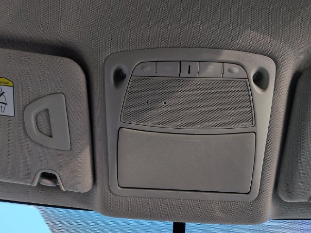 Used 2018 Nissan Rogue SV AWD/4WD image 46