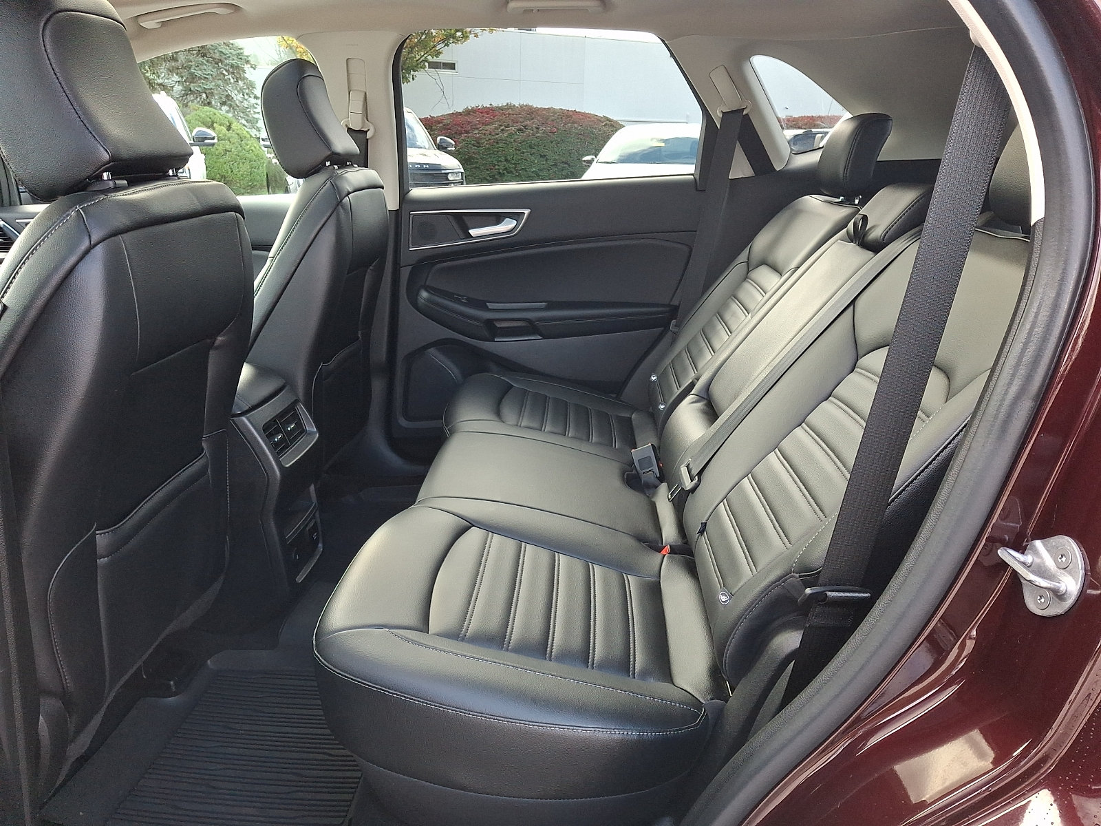 Certified 2024 Ford Edge SEL w/ Convenience Package AWD/4WD image 13