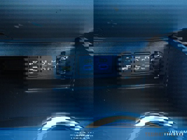 Used 2022 Toyota Highlander XLE image 35