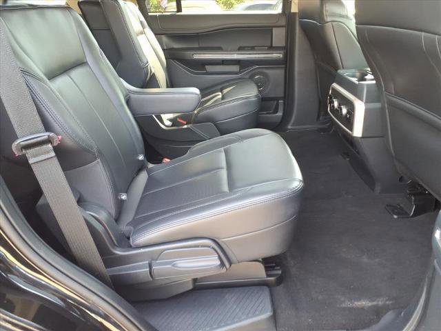 Certified 2024 Ford Expedition XLT image 8