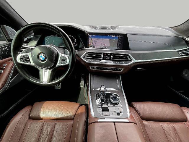Used 2020 BMW X7 M50i w/ Dynamic Handling Package AWD/4WD image 9