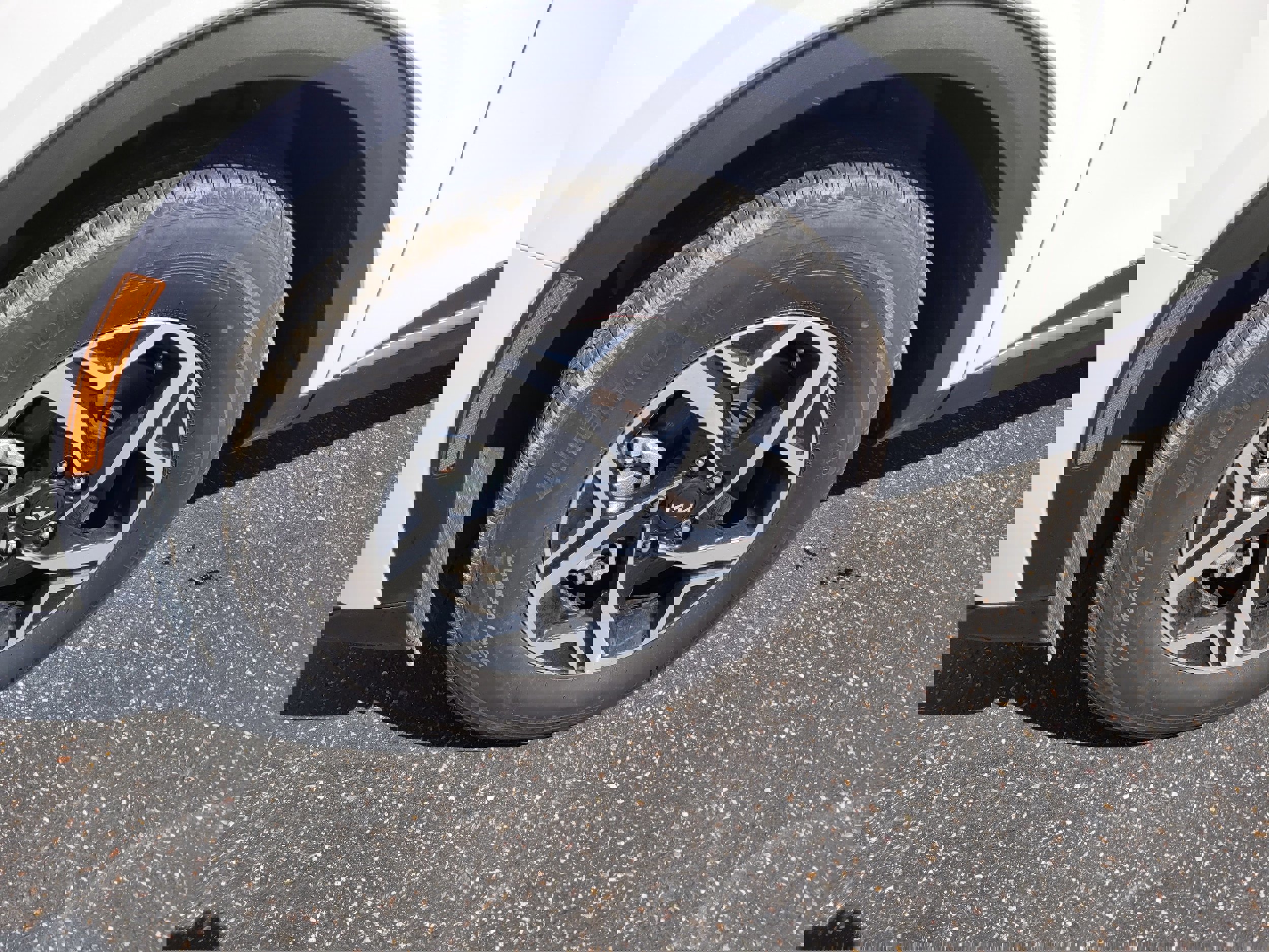 Used 2023 Kia Sportage LX AWD/4WD image 7