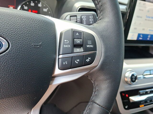 Certified 2024 Ford Explorer XLT w/ Equipment Group 202A AWD/4WD image 10