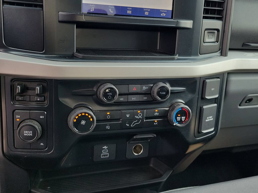 Certified 2026 Ford F250 XLT AWD/4WD image 28
