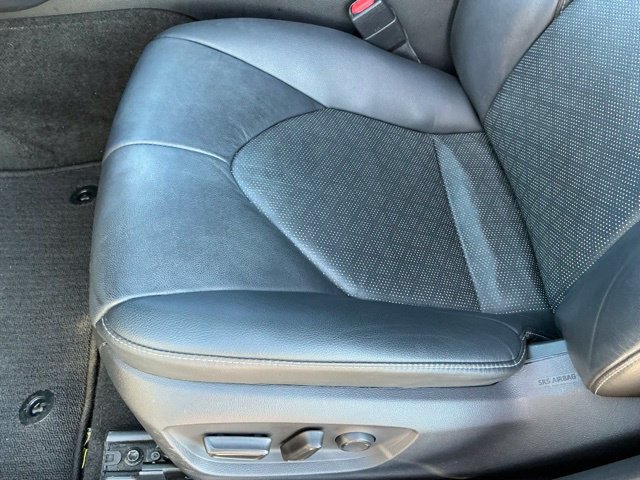 Used 2019 Toyota Camry XSE FWD image 20