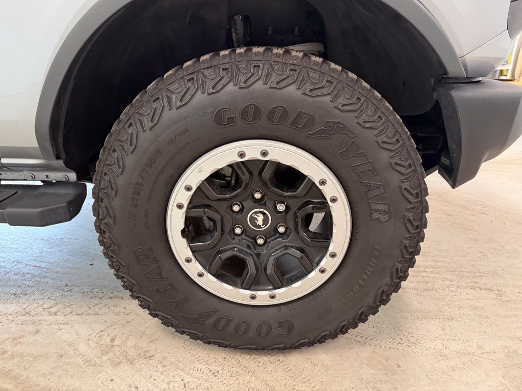 Certified 2023 Ford Bronco Big Bend w/ Sasquatch Package AWD/4WD image 12