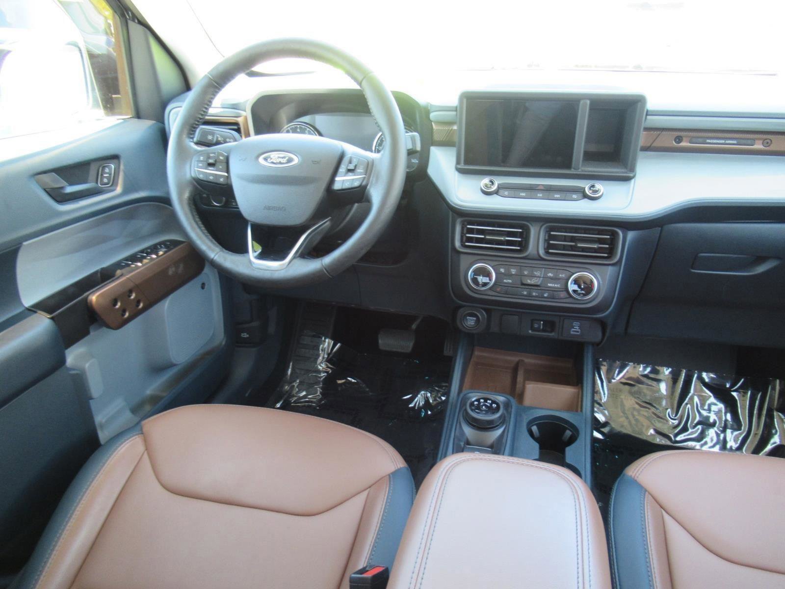 Certified 2022 Ford Maverick Lariat w/ Lariat Luxury Package FWD image 12