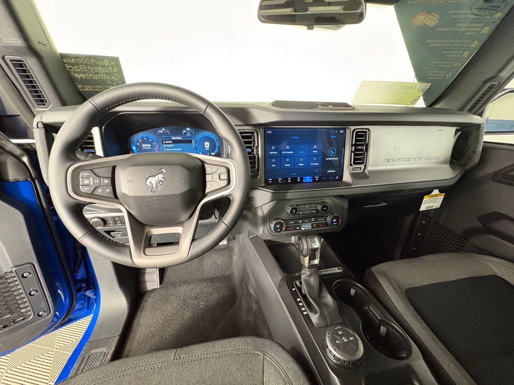 Certified 2025 Ford Bronco Big Bend image 8