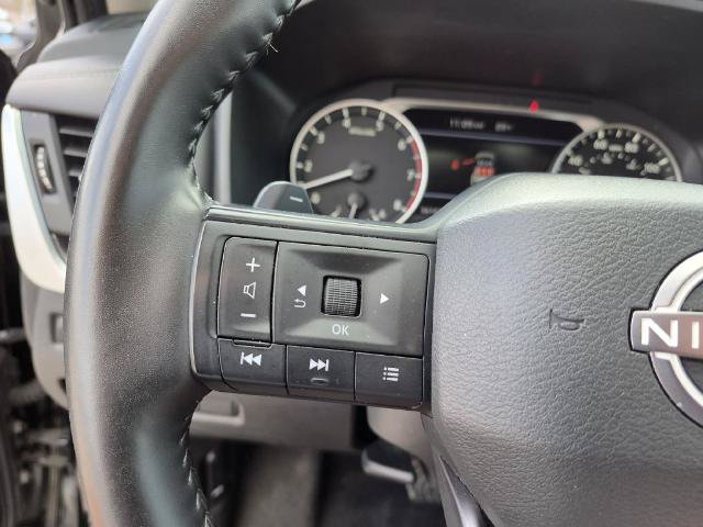 Used 2025 Nissan Rogue SV FWD image 28
