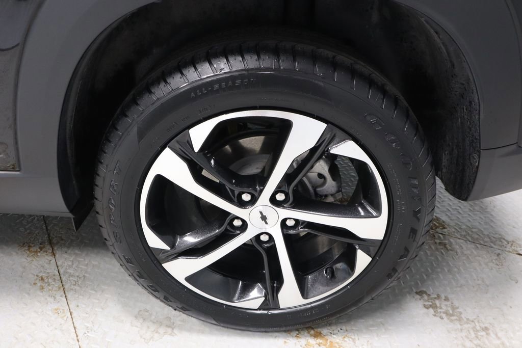 Used 2024 Chevrolet Trax RS w/ Driver Confidence Package image 19