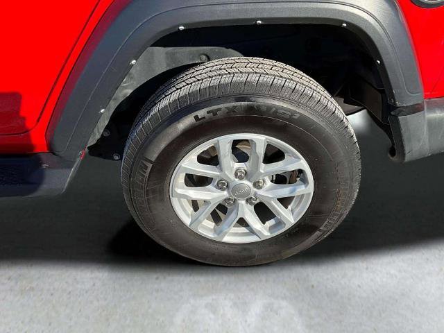 Used 2023 Jeep Wrangler Sport w/ Sun And Sound Package image 29