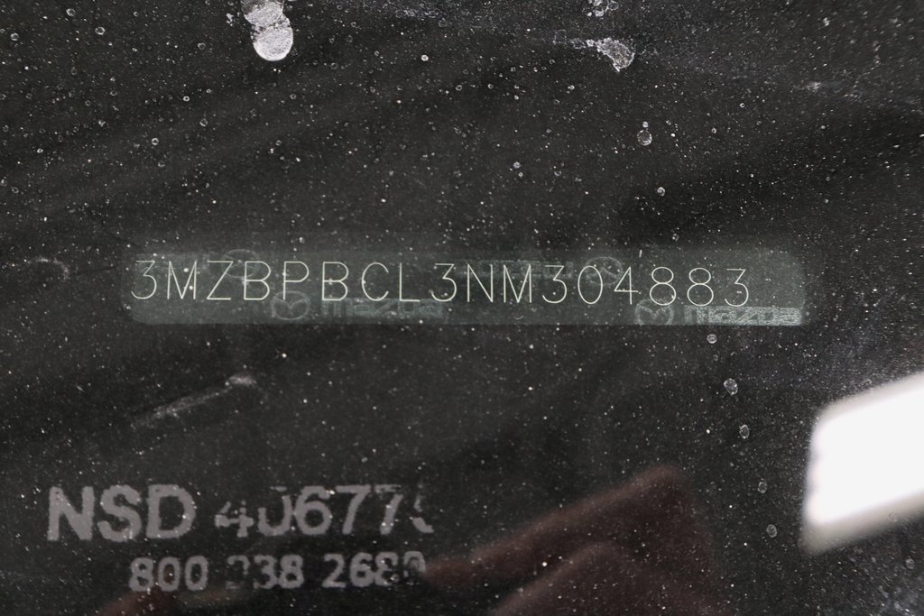 Used 2022 MAZDA MAZDA3 s image 38