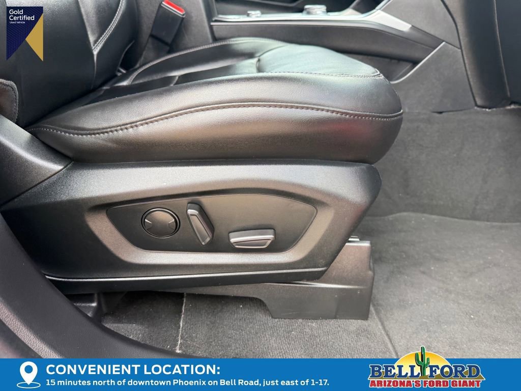 Certified 2022 Ford Explorer XLT w/ Equipment Group 202A image 12