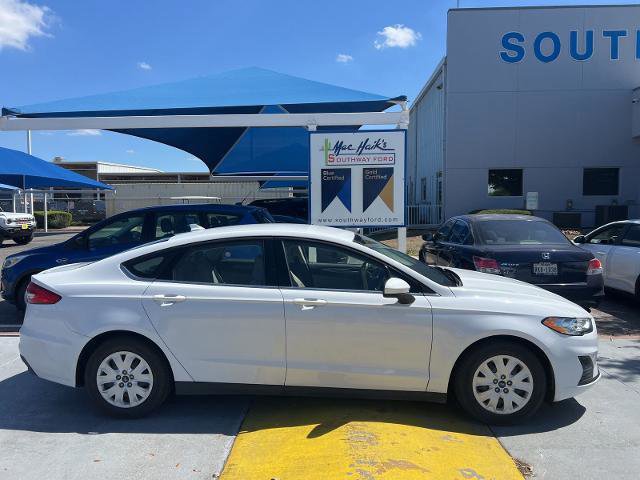 Certified 2020 Ford Fusion S image 2