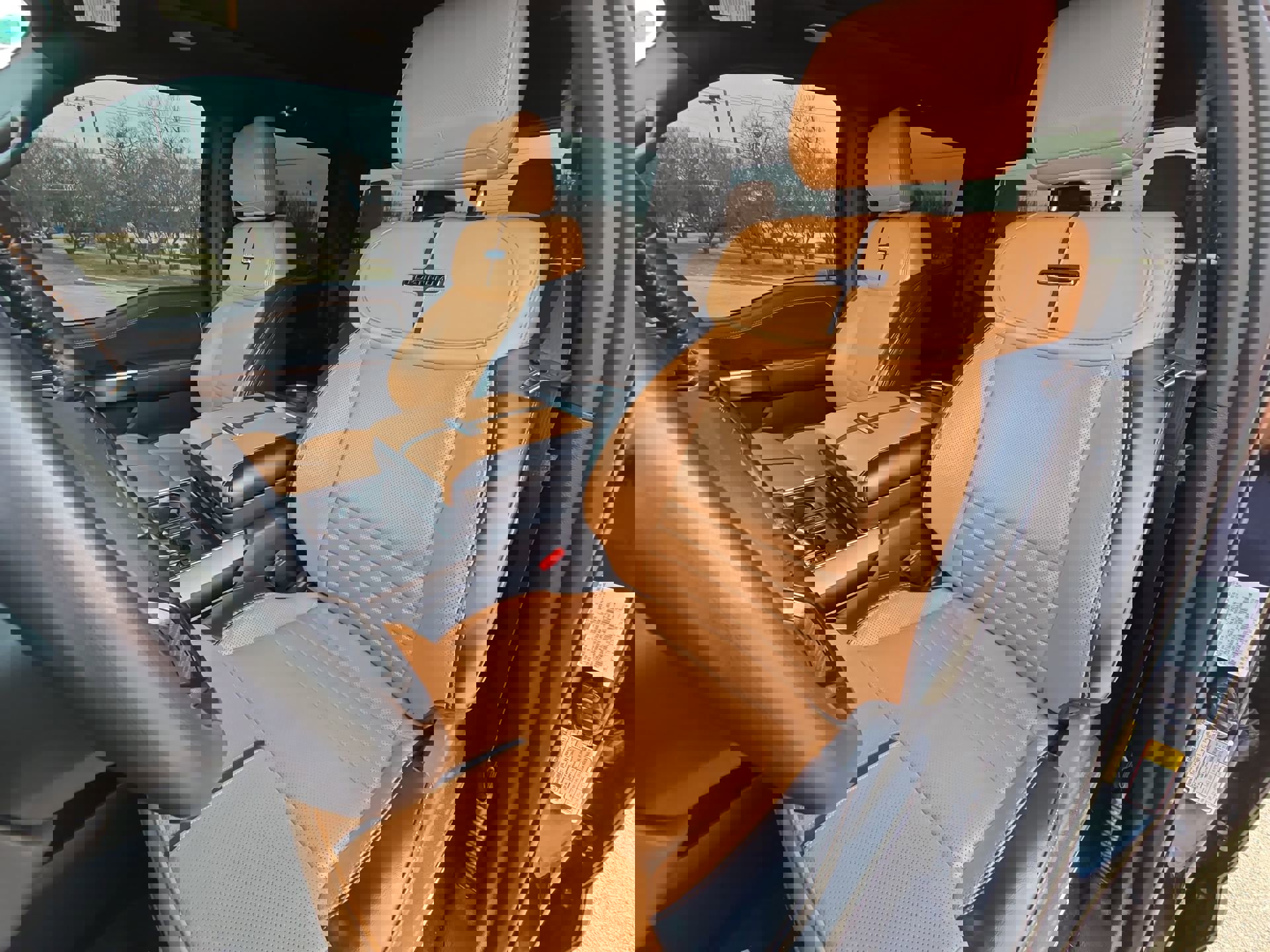 Certified 2023 Ford F150 Platinum w/ Equipment Group 701A High image 11