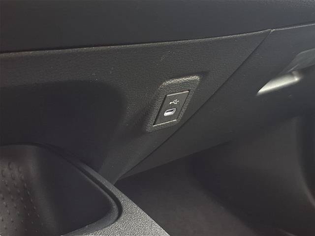 Used 2025 Toyota Corolla LE FWD image 9
