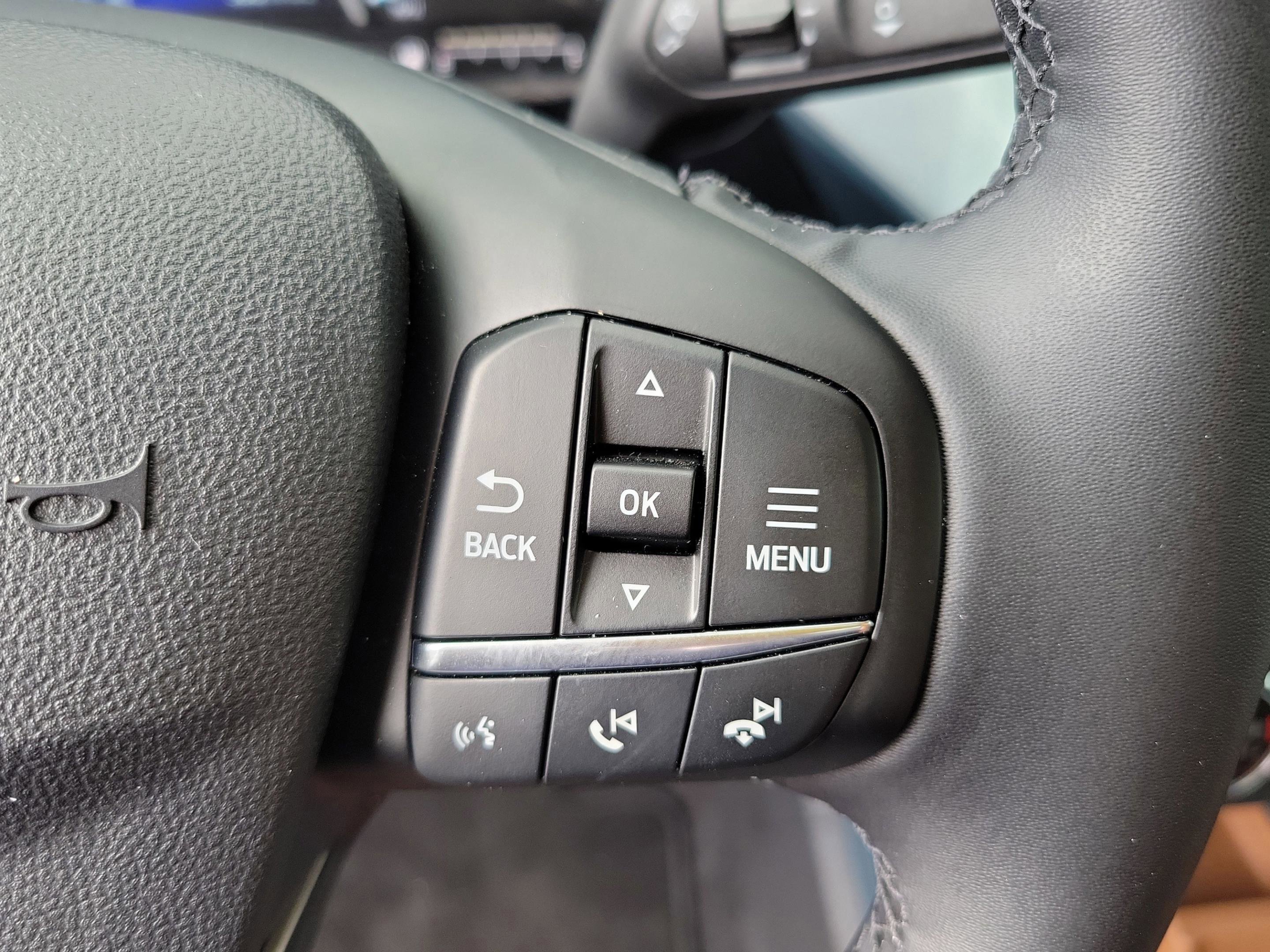 Certified 2024 Ford Maverick Lariat w/ 4K Tow Package image 17