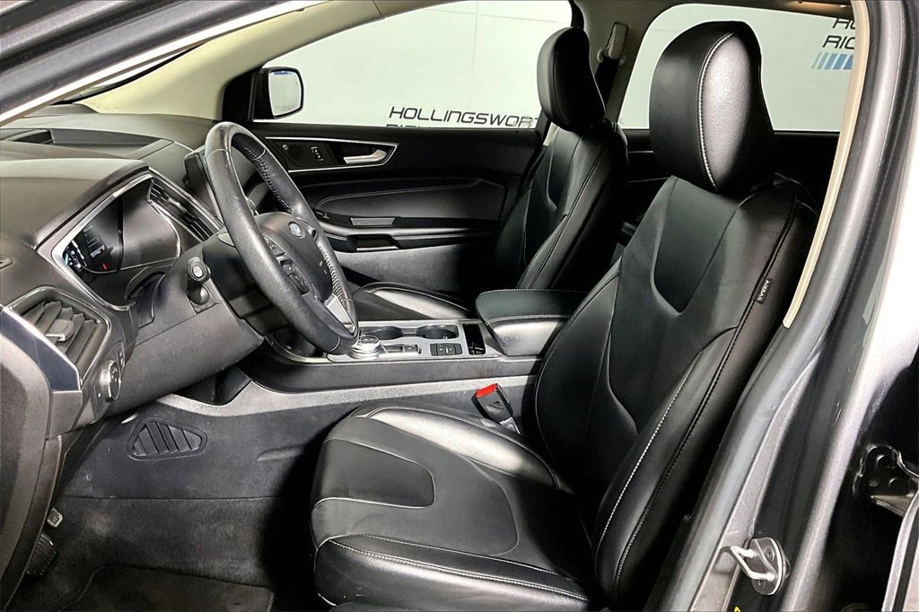 Certified 2021 Ford Edge Titanium image 20