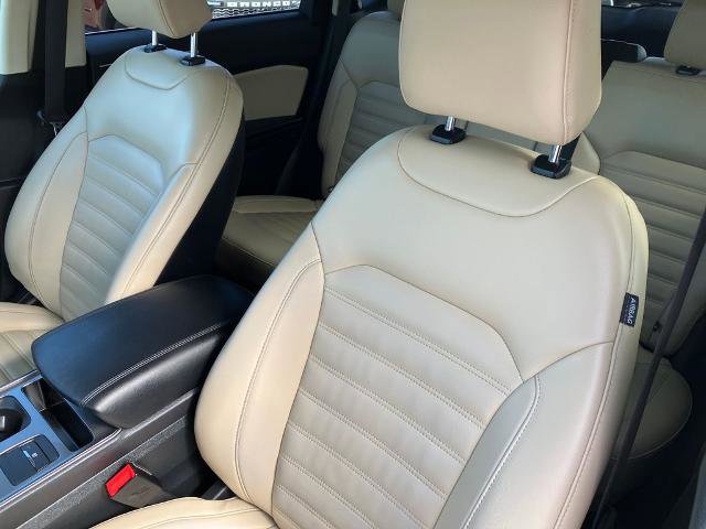 Certified 2024 Ford Edge SEL w/ Convenience Package AWD/4WD image 24