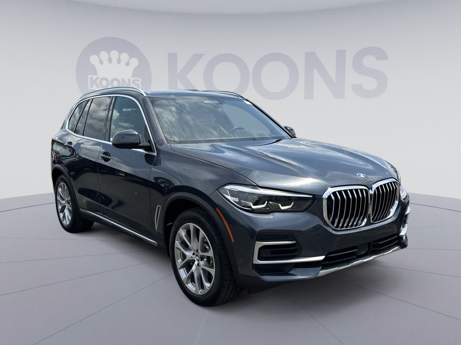 Used 2022 BMW X5 xDrive40i AWD/4WD image 18