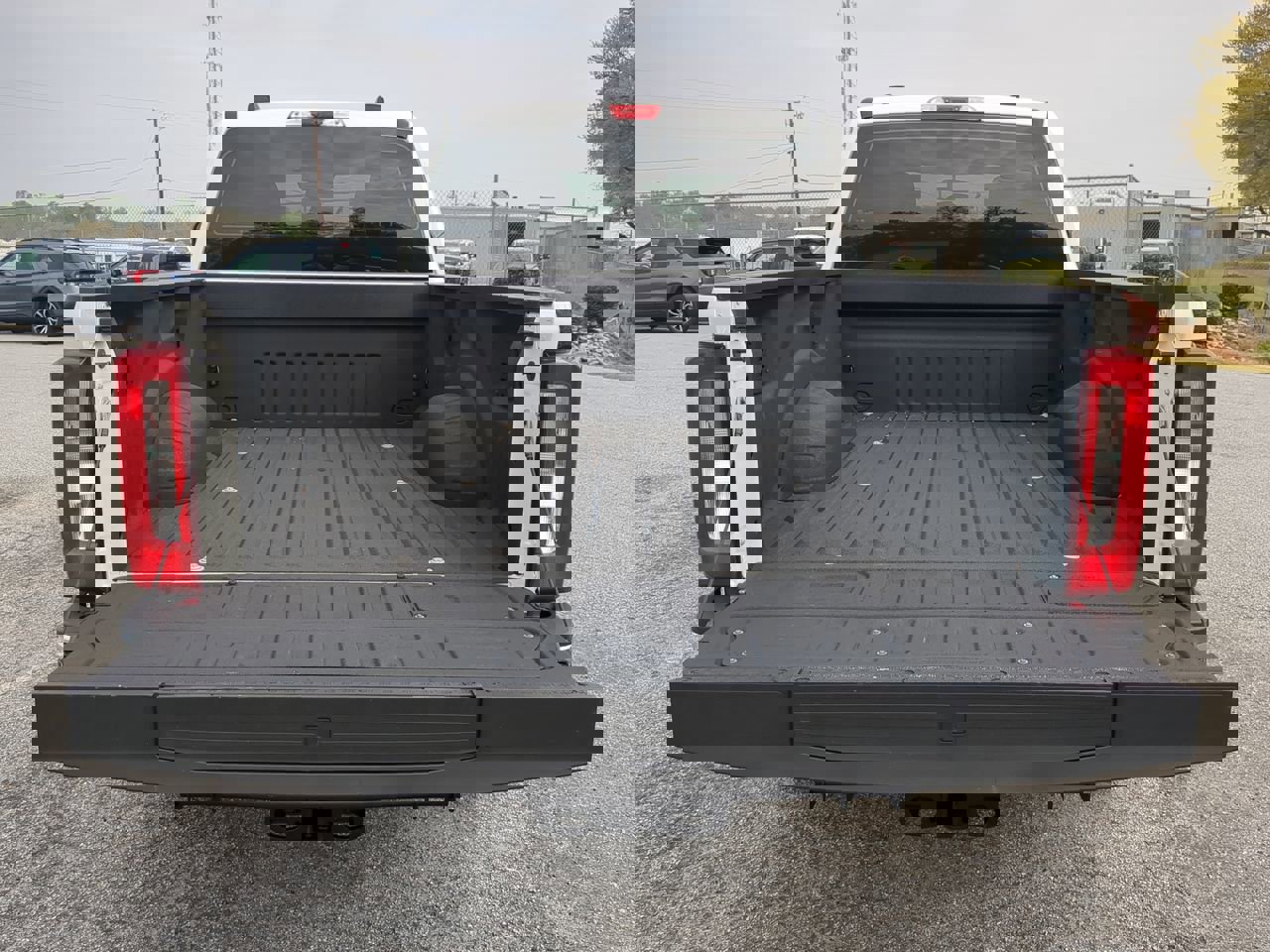 Certified 2024 Ford F250 XL w/ FX4 Off-Road Package image 11