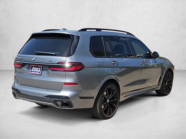 Used 2023 BMW X7 xDrive40i w/ M Sport Package AWD/4WD image 5