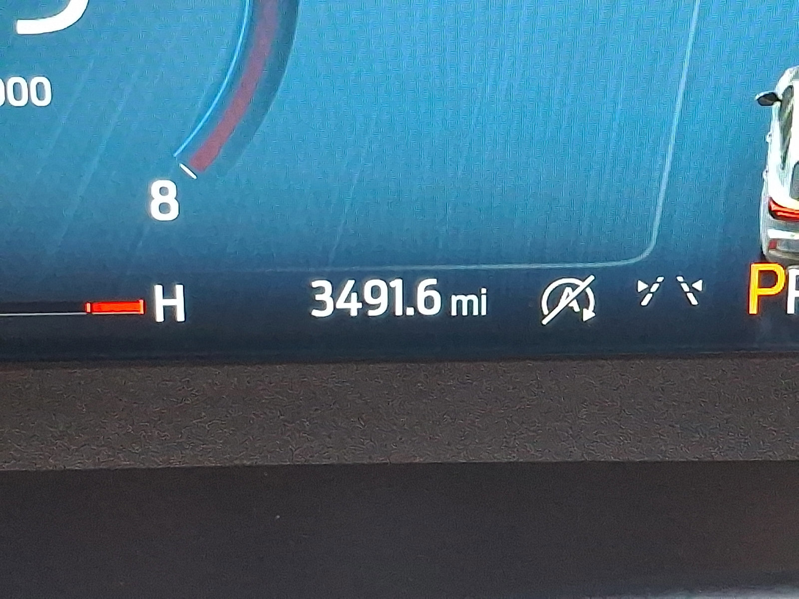 Certified 2025 Ford Escape Platinum w/ Premium Technology Package image 20