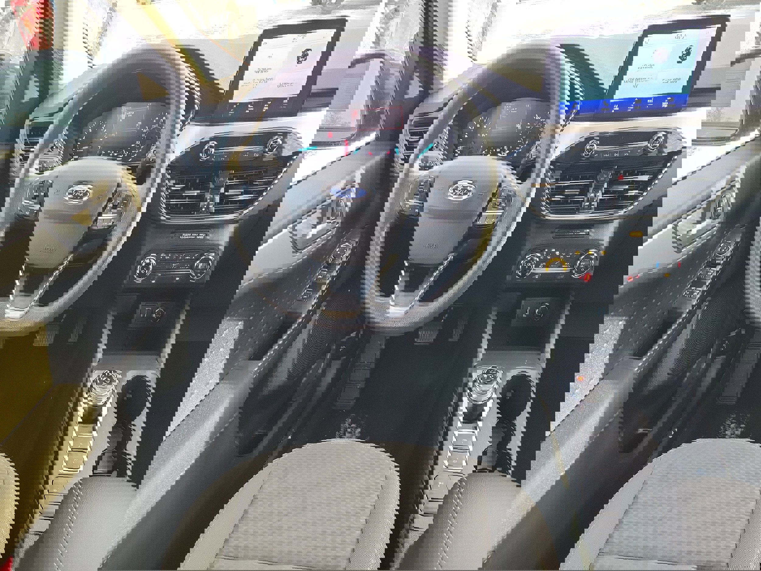 Certified 2020 Ford Escape SE image 13