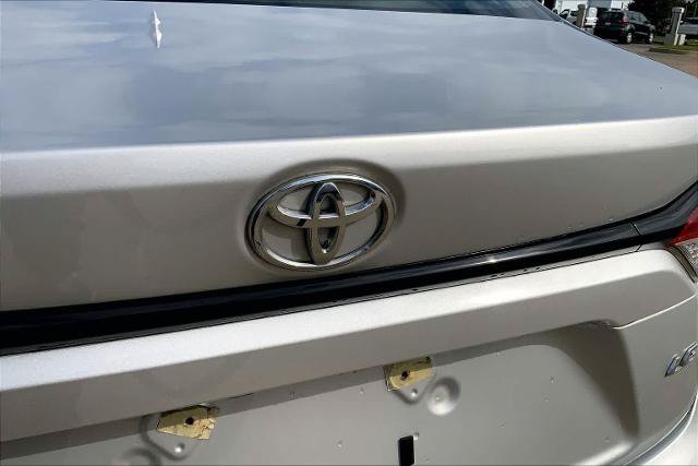 Used 2024 Toyota Corolla LE FWD image 30