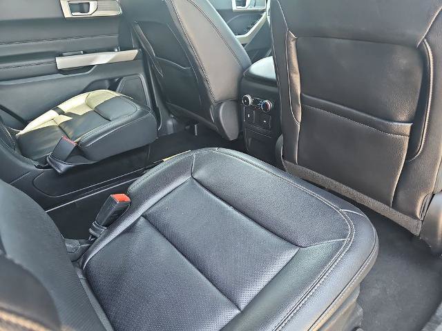 Certified 2024 Ford Explorer Limited AWD/4WD image 11
