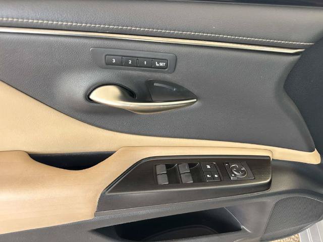 Used 2019 Lexus ES 350 w/ Accessory Package FWD image 23