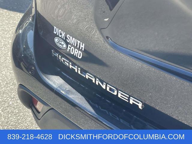 Used 2023 Toyota Highlander XLE image 9