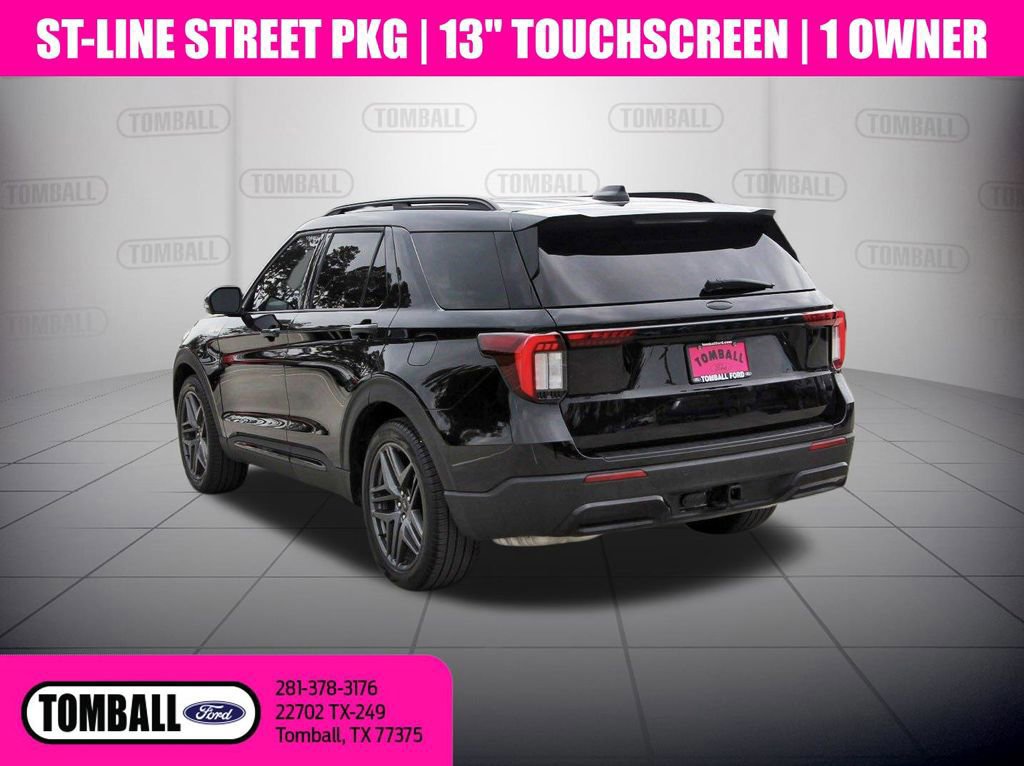 Certified 2025 Ford Explorer ST-Line w/ Premium Package RWD image 3