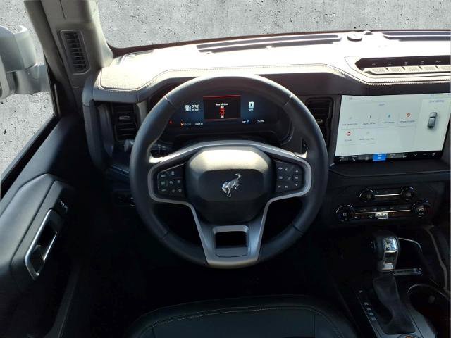 Certified 2025 Ford Bronco Badlands AWD/4WD image 17