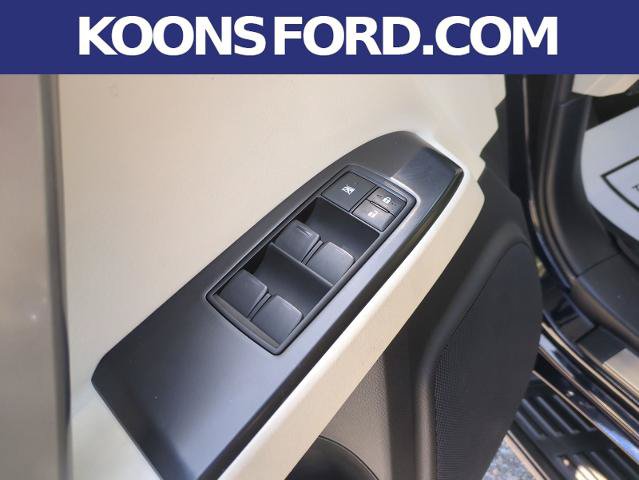 Used 2022 Lexus GX 460 Premium w/ Premium Plus Package AWD/4WD image 11