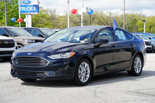 Certified 2020 Ford Fusion SE FWD image 3