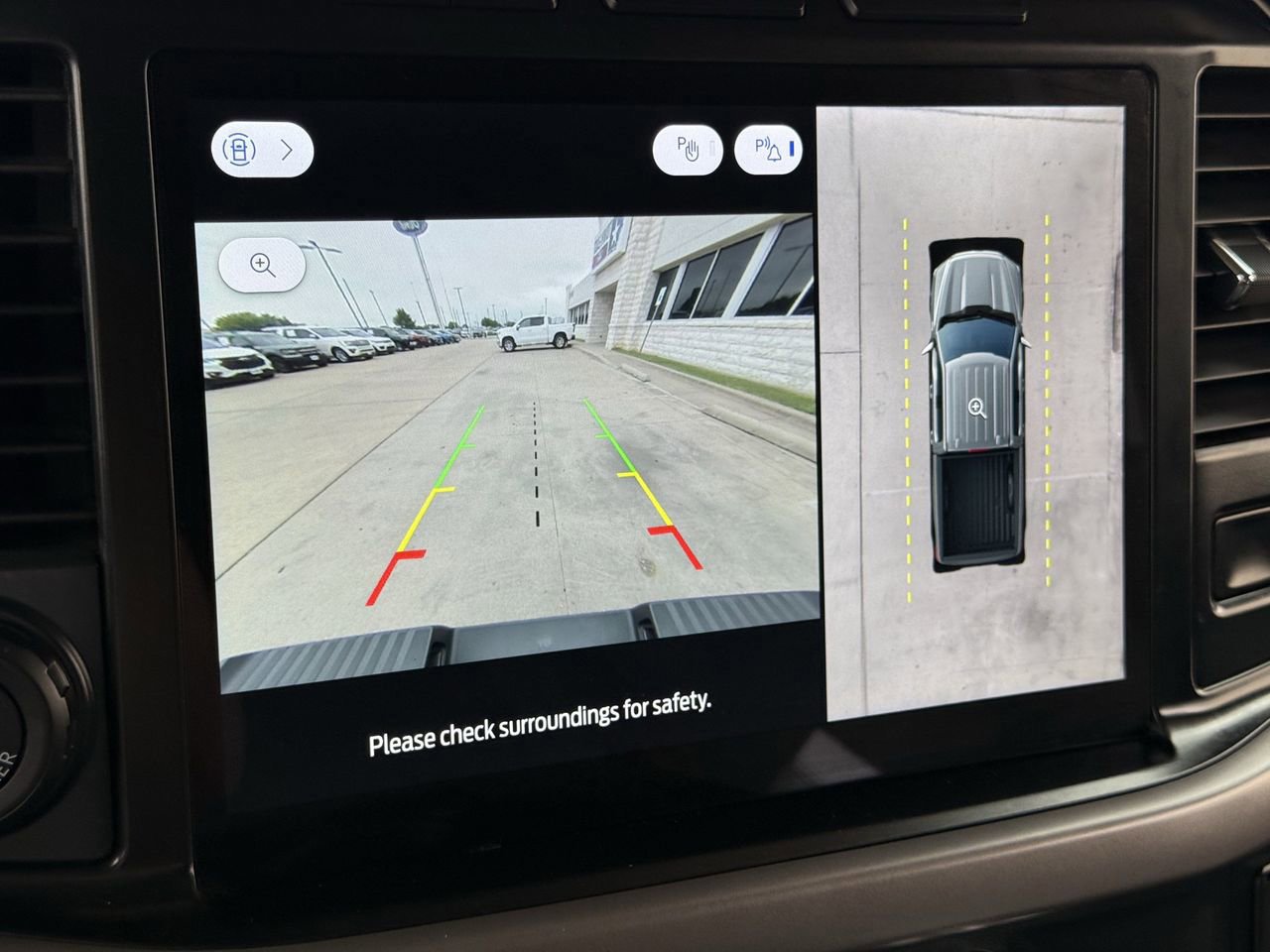 Certified 2024 Ford F150 XLT RWD image 17