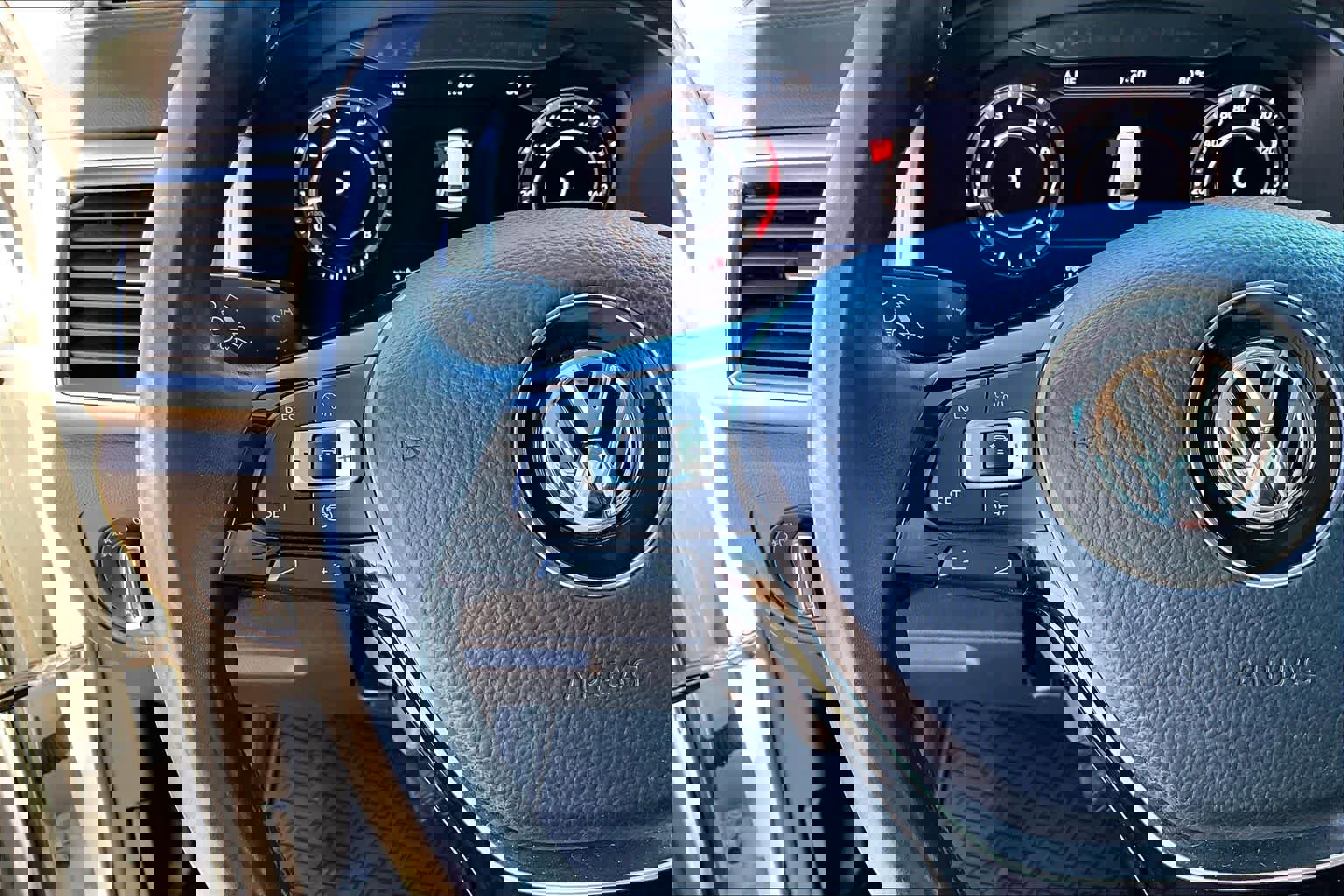 Used 2019 Volkswagen Atlas SEL image 22