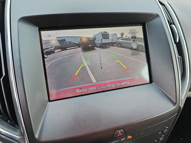 Certified 2020 Ford Edge Titanium FWD image 27