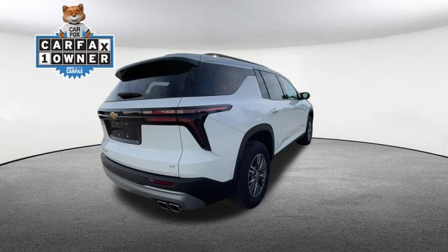 Used 2024 Chevrolet Traverse LT w/ Enhanced Driving Package AWD/4WD image 9