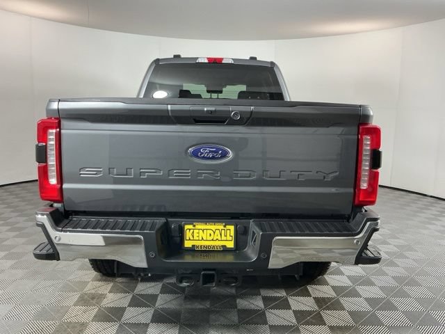 Certified 2025 Ford F350 Lariat w/ FX4 Off-Road Package AWD/4WD image 5