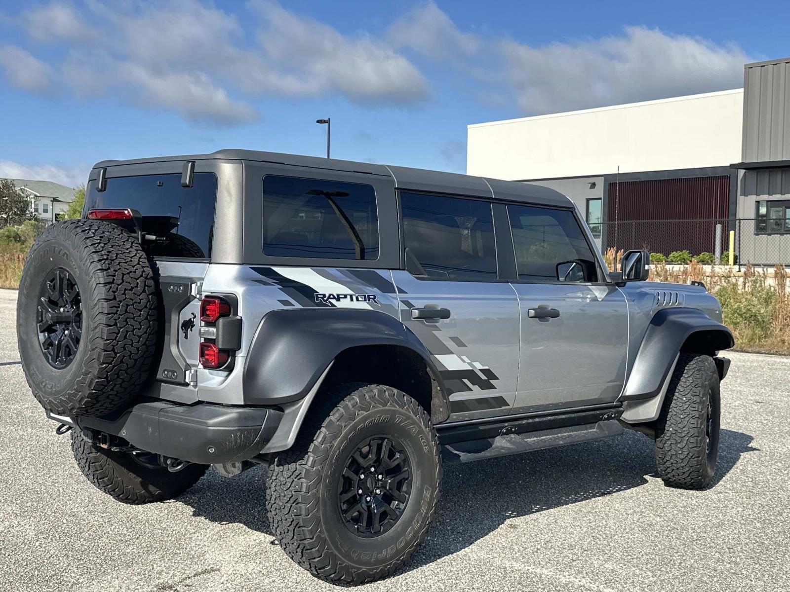 Certified 2023 Ford Bronco Raptor image 4