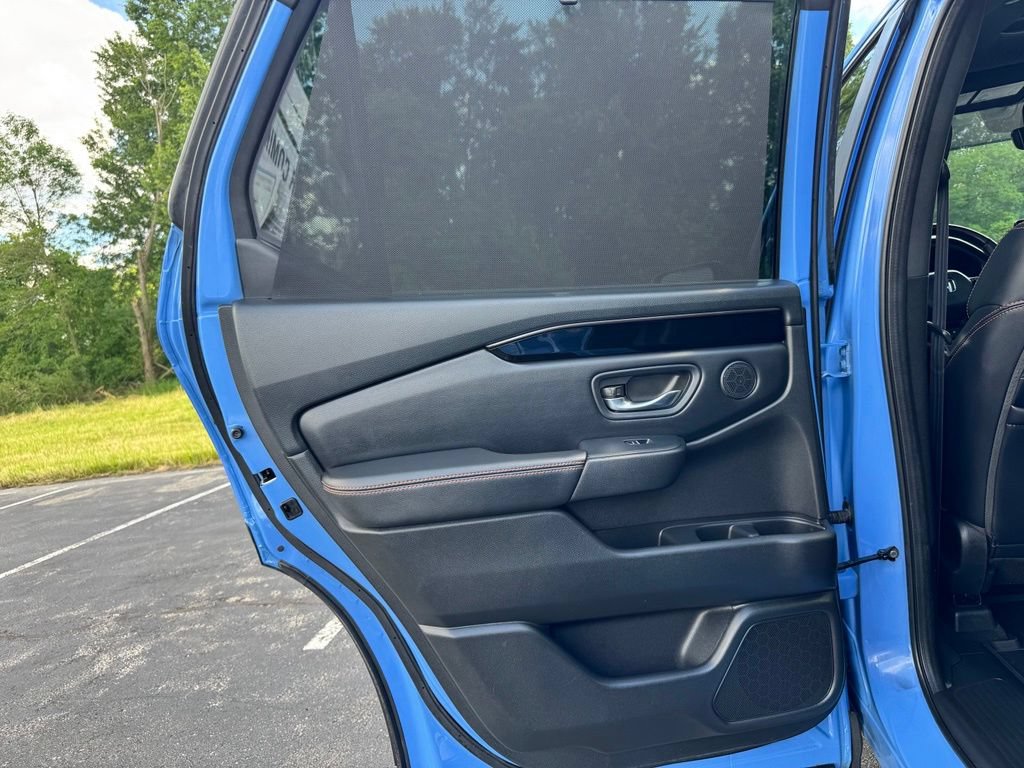 Used 2023 Honda Pilot TrailSport image 30