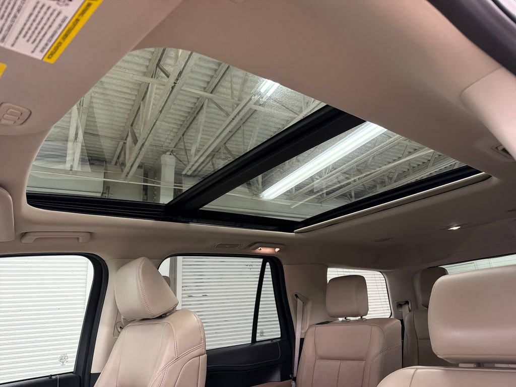 Certified 2022 Ford Expedition XLT AWD/4WD image 10