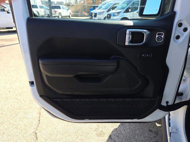 Used 2024 Jeep Wrangler Unlimited Rubicon image 21